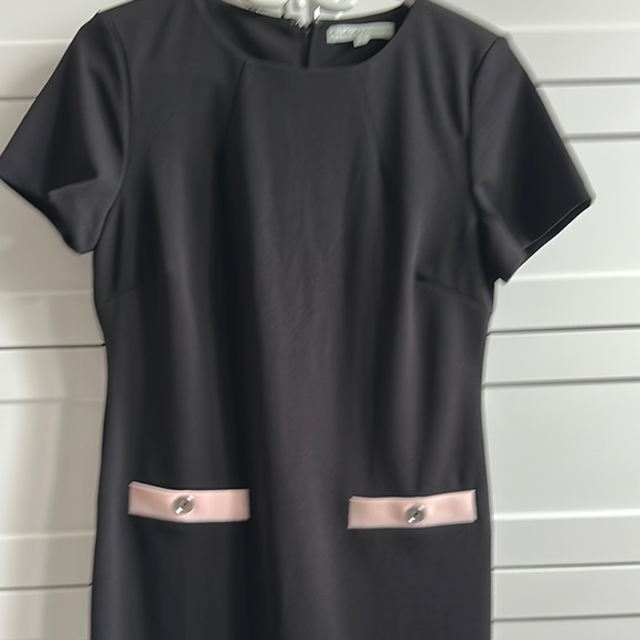 Cleo Black Sheath Mini Dress Crew Neck Short Sleeve - Picture 5 of 5